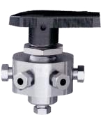Seven-way changeover valve